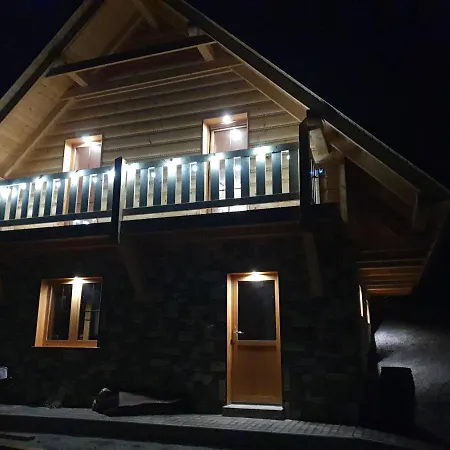 Pri Jazere Apartment Lestiny