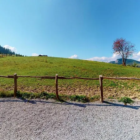 Pri Jazere Lejlighed Lestiny