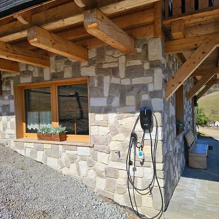 Pri Jazere Lejlighed Lestiny